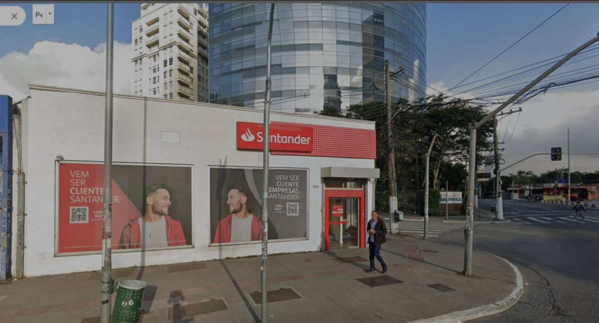  - Prédio comercial em São Paulo, Jardim Paulistano, 579m²